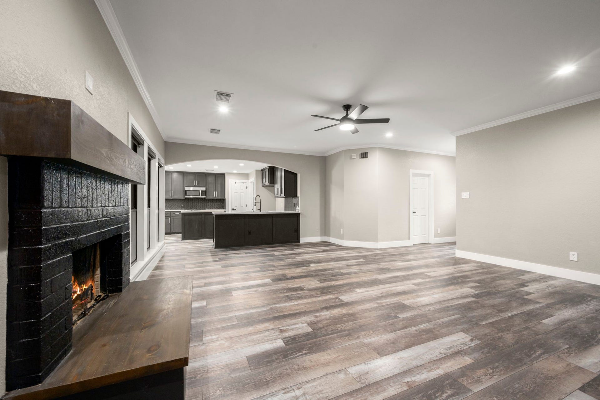 8126 Sports Haven Drive, Humble, TX 77346