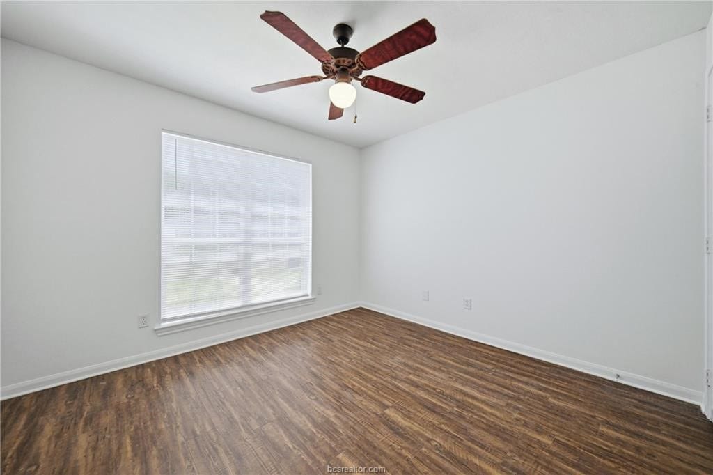 1205-1235 Oney Hervey Drive, College Station, TX 77840 1205-1235 Oney Hervey Drive, College Station, TX 77840