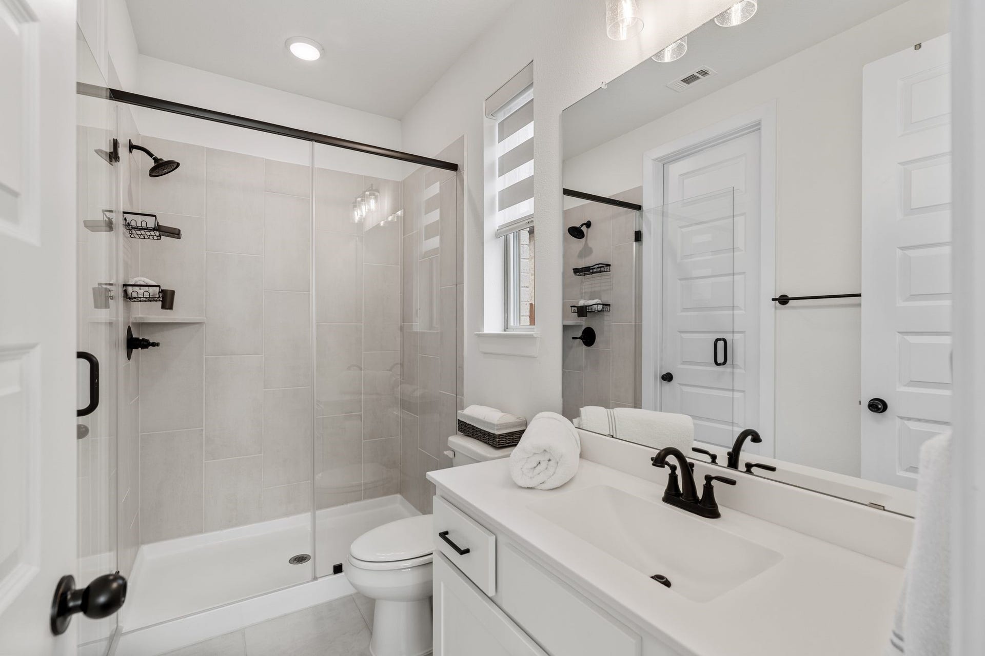 Secondary ensuite located on the first floor
