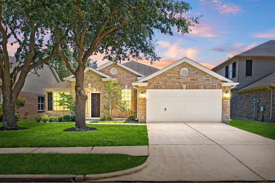 Property photo for 21623 Dalton Spring Lane, Katy, TX