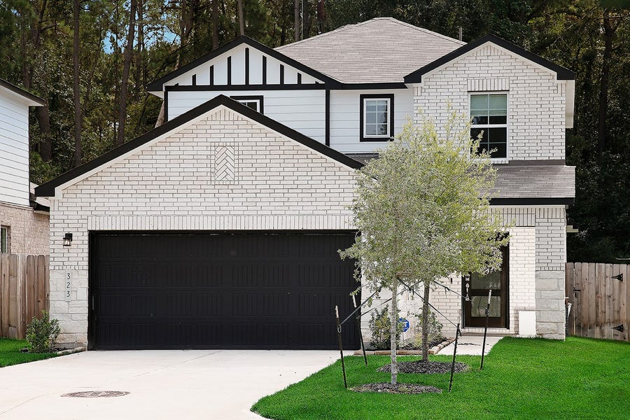 Property photo for 323 Intrepid Trail, Magnolia, TX