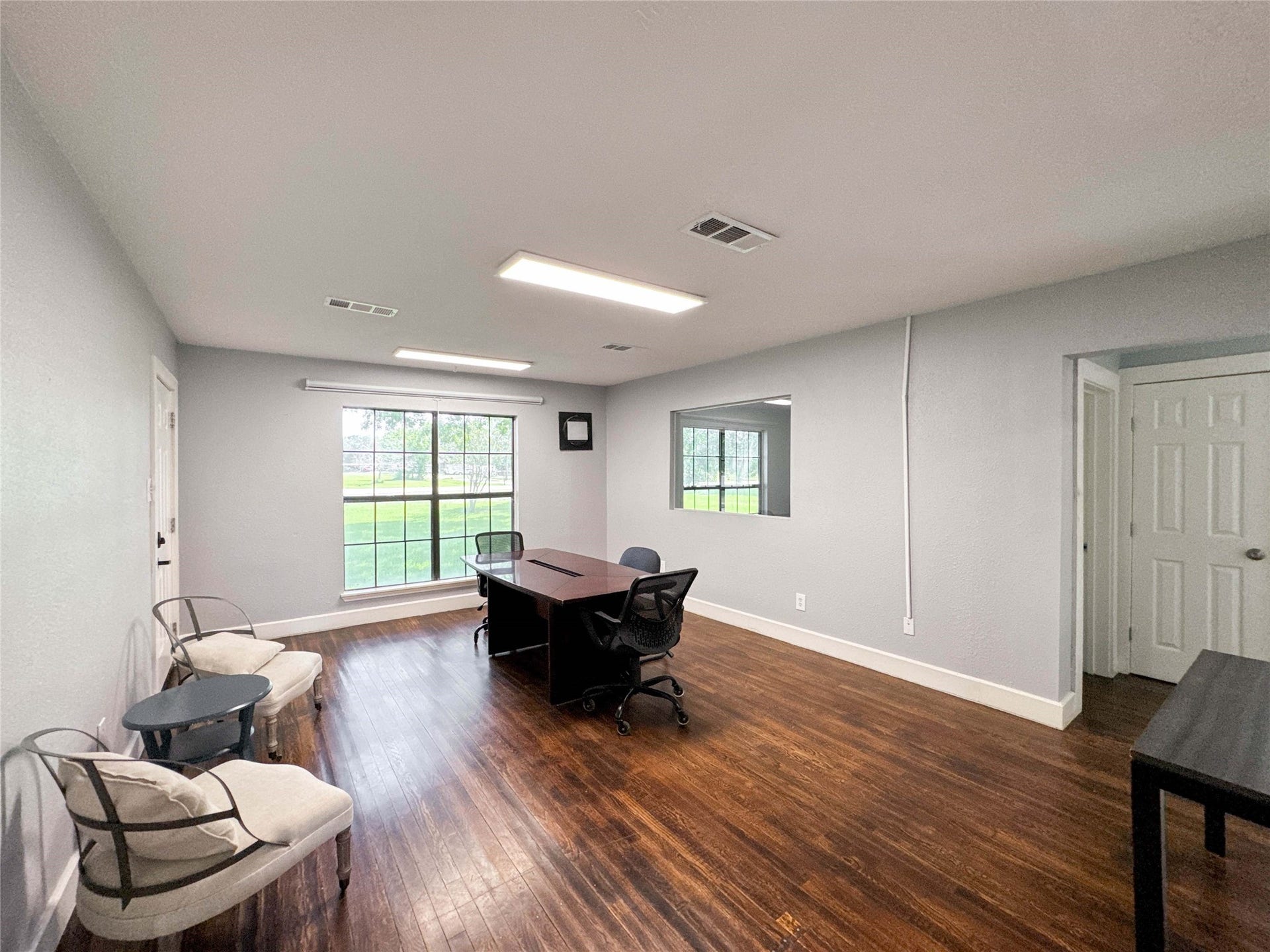 18021 Dace Lane, Alvin, TX 77511 Office spce