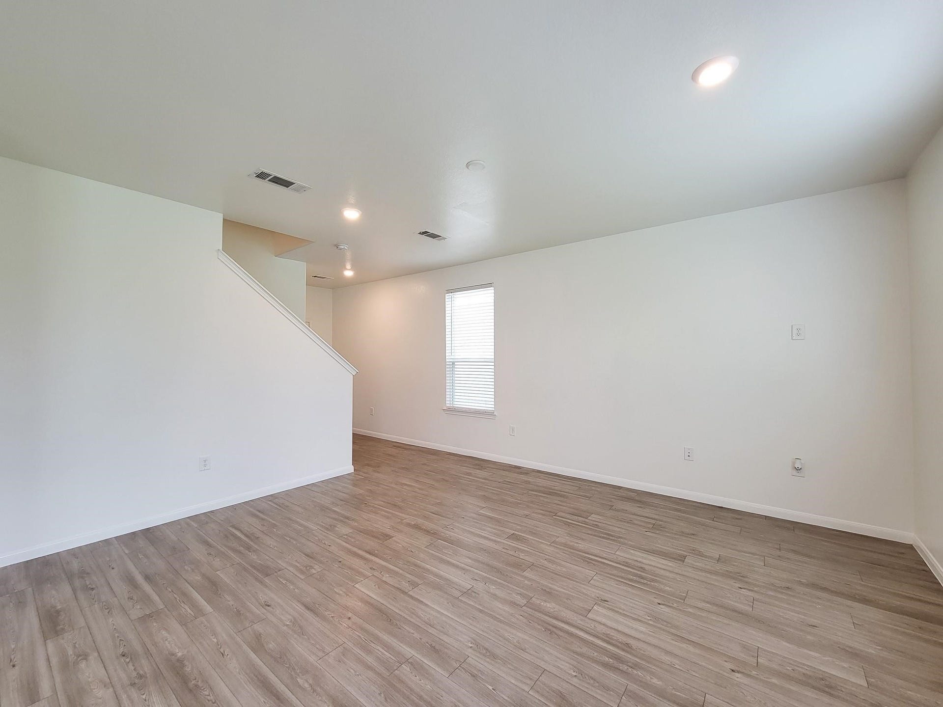 16230 Dutton Clover Drive, Houston, TX 77084 16230 Dutton Clover Drive, Houston, TX 77084
