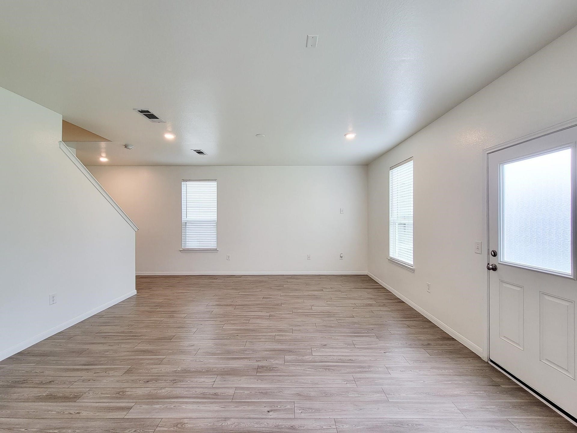 16230 Dutton Clover Drive, Houston, TX 77084 16230 Dutton Clover Drive, Houston, TX 77084