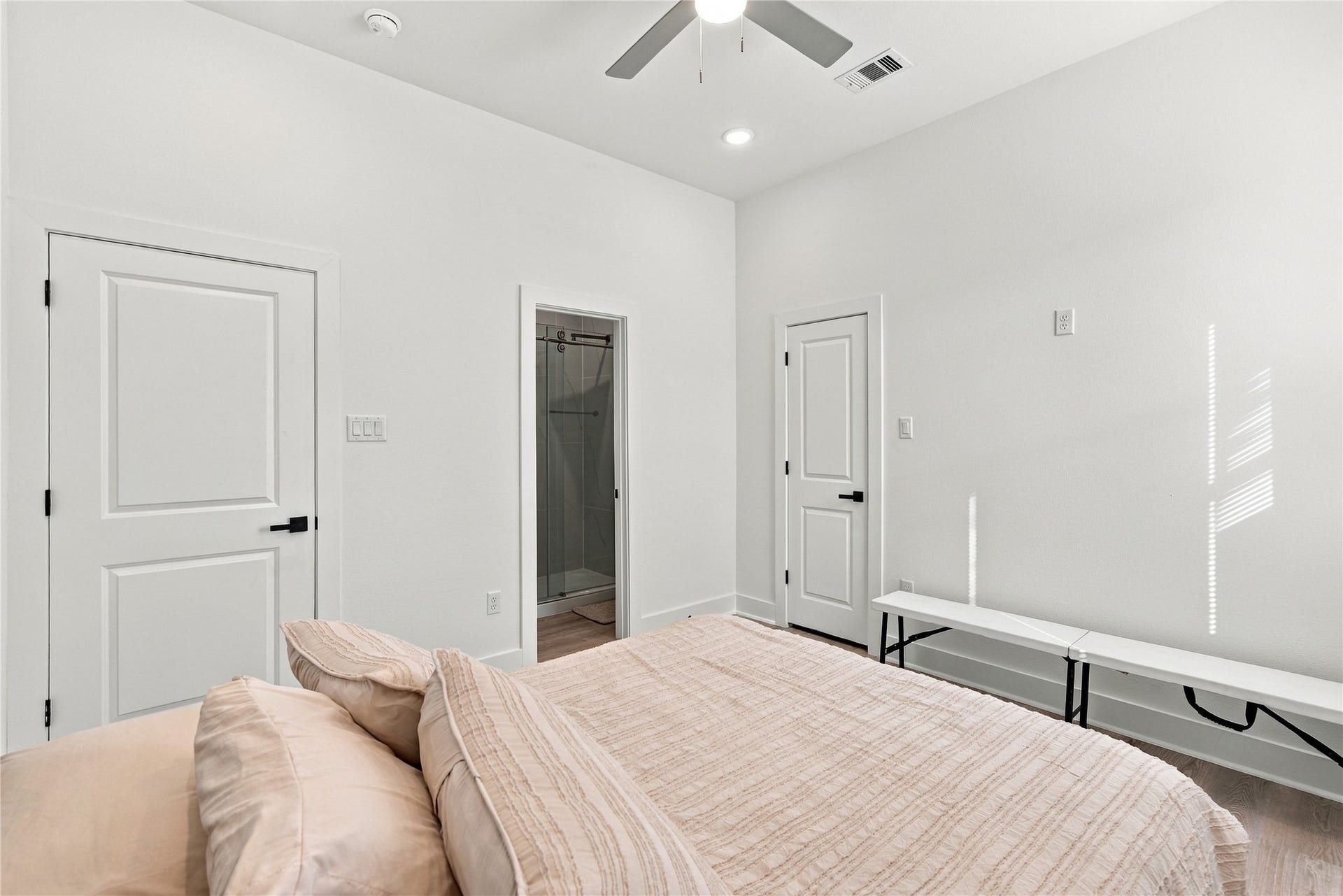 7948 Betty Boop Street, #B, Houston, TX 77028 7948 Betty Boop Street, #B, Houston, TX 77028