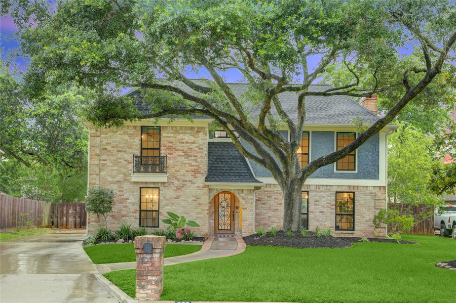 Property photo for 602 Windsor Glen Drive, Katy, TX