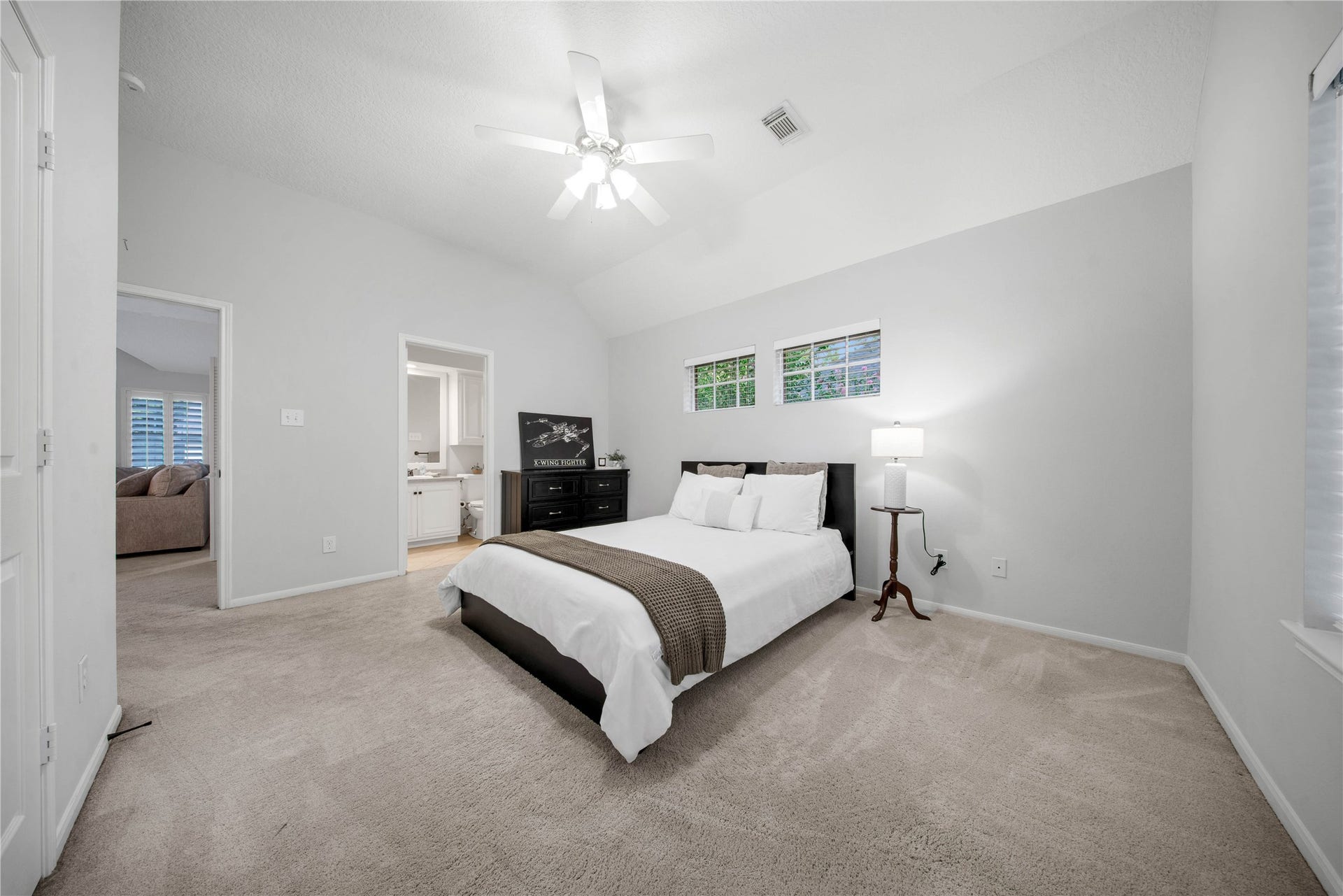 79 N Cochrans Green Circle, The Woodlands, TX 77381 79 N Cochrans Green Circle, The Woodlands, TX 77381