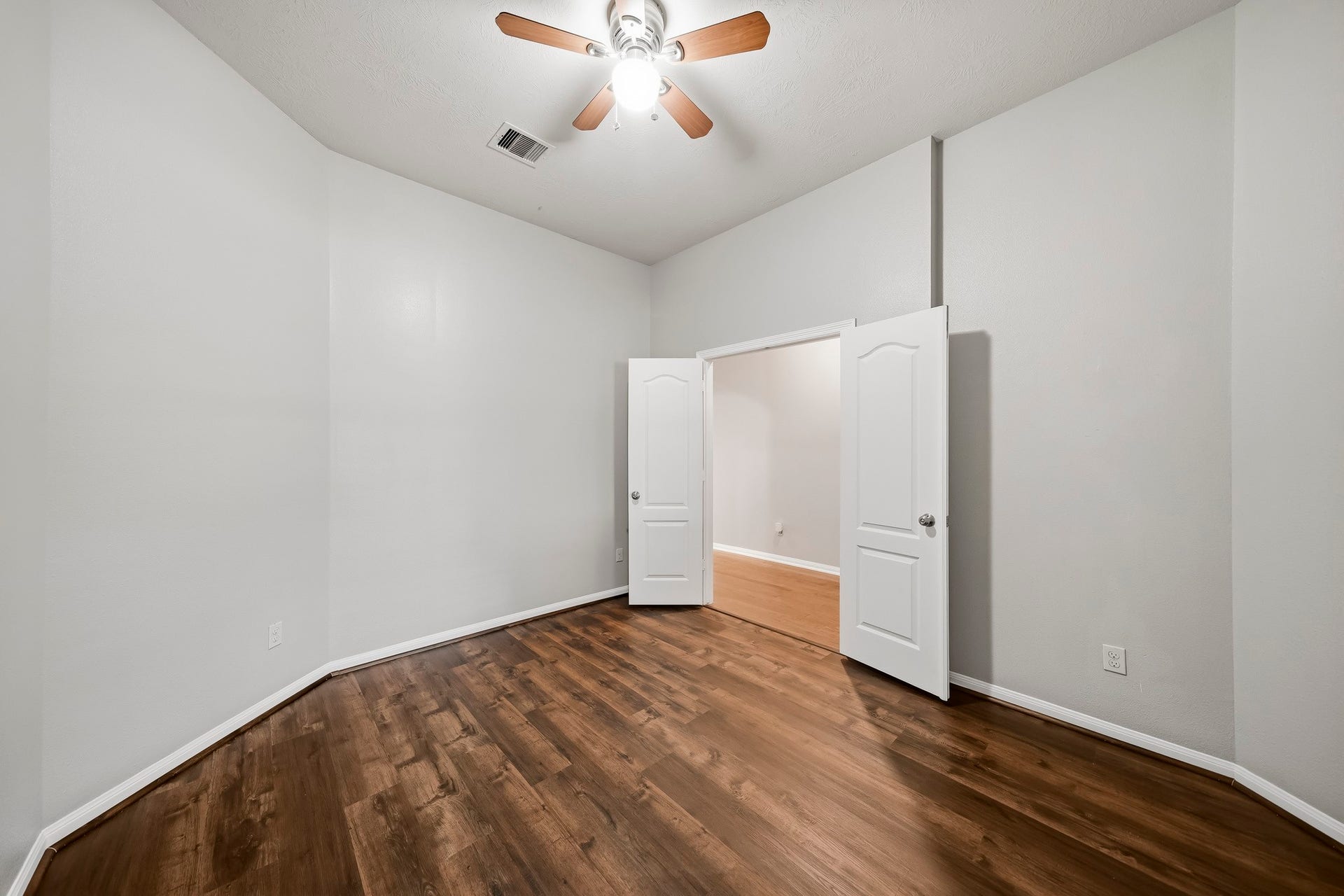 28211 Emerald Creek Lane, Fulshear, TX 77441 28211 Emerald Creek Lane, Fulshear, TX 77441