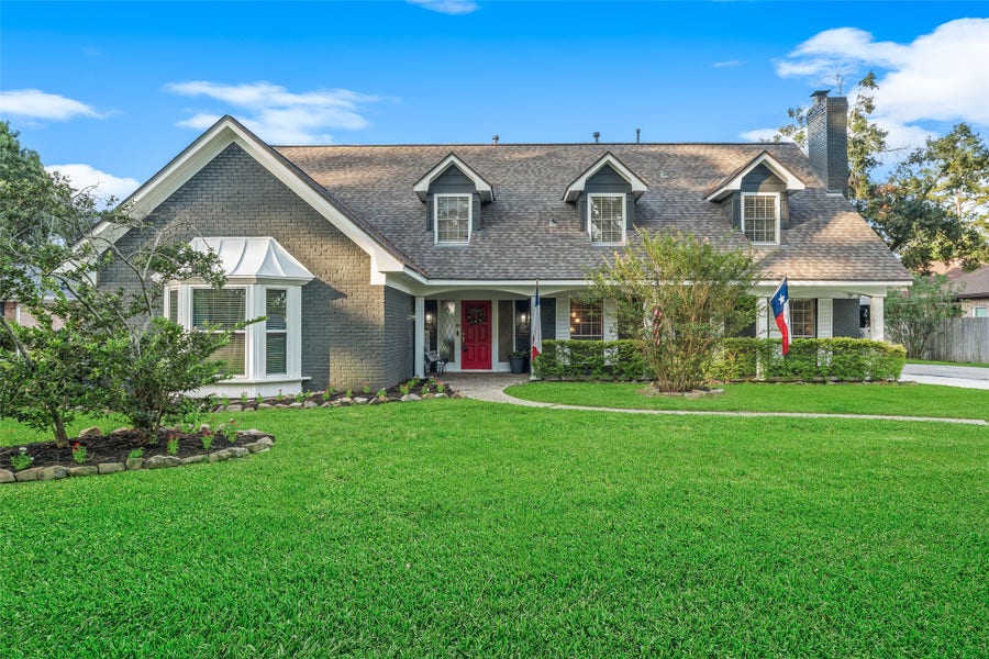 Property photo for 675 Stonewall Jackson Drive, Conroe, TX