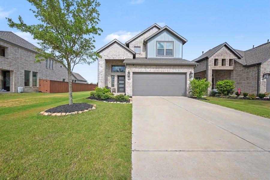 Property photo for 7103 Snow Finch Lane, Katy, TX