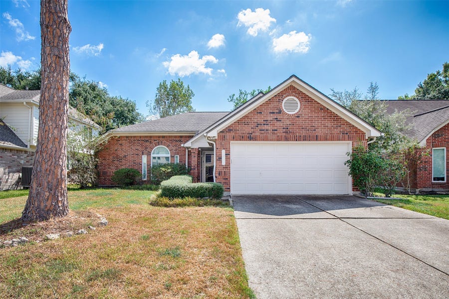 Property photo for 1514 New Cedars Drive, Houston, TX