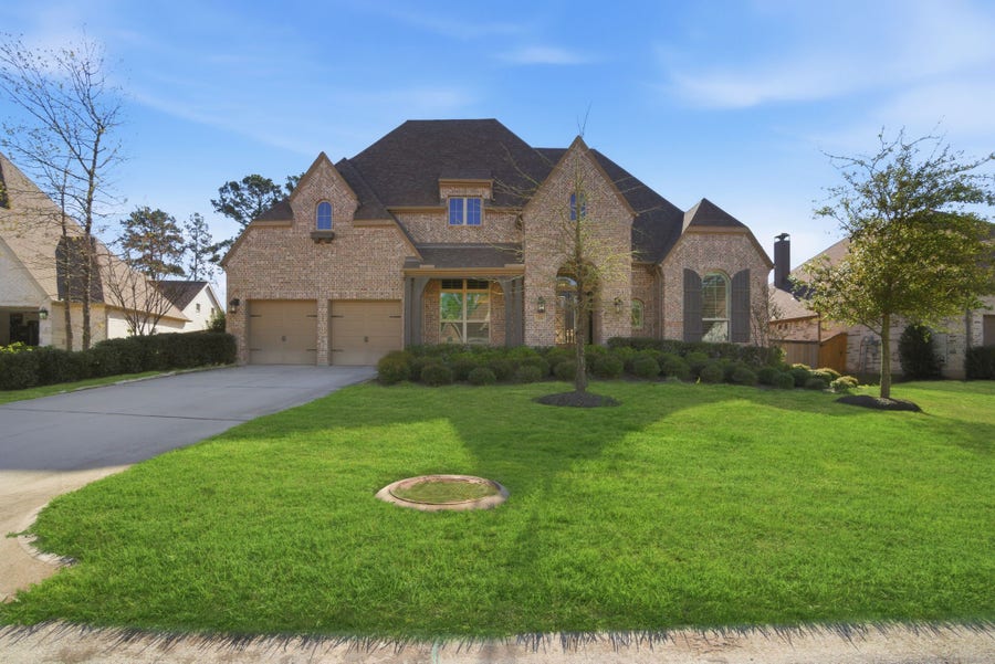 Property photo for 326 Irenic Mist Court, Willis, TX