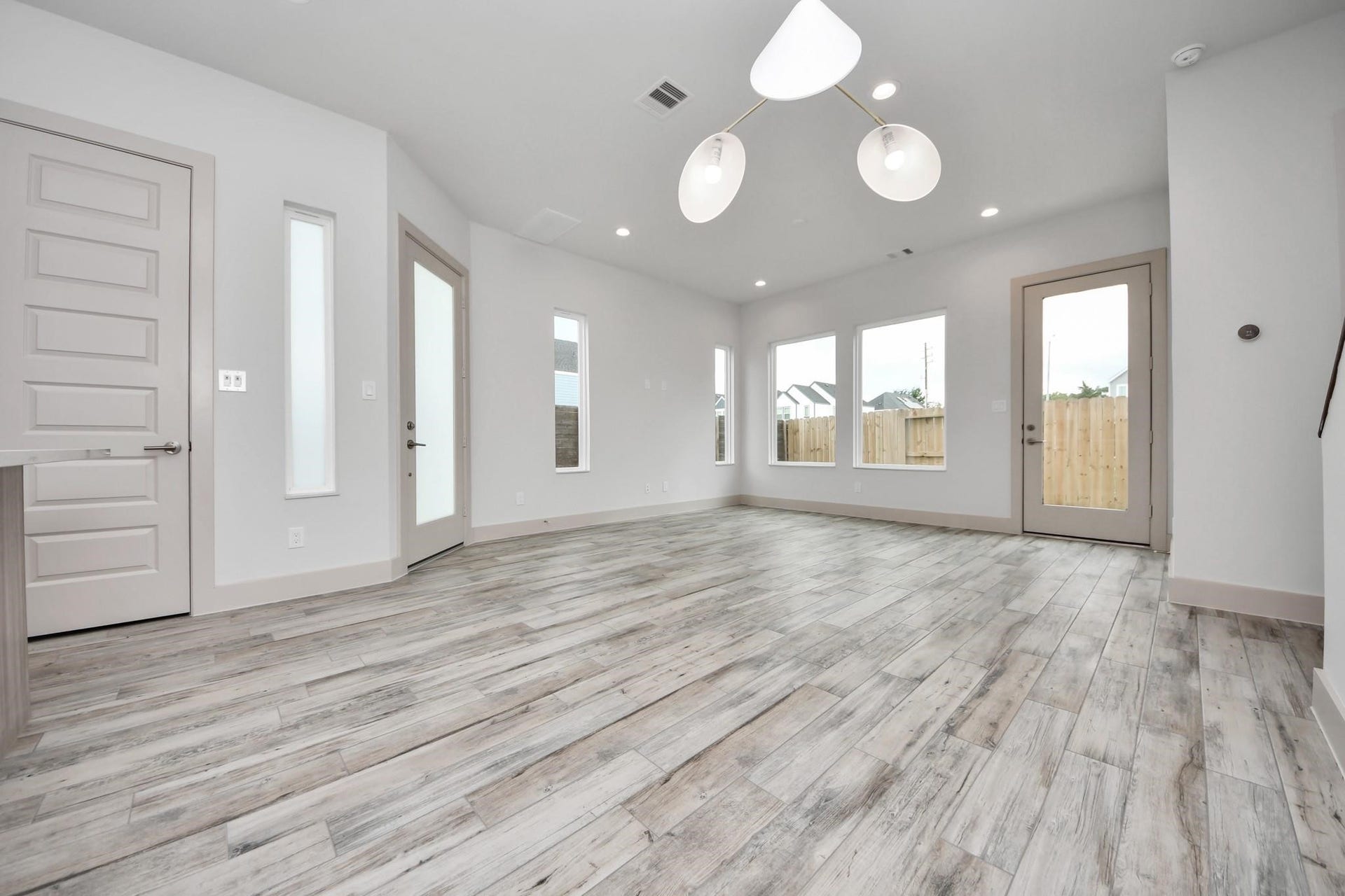 4012 Boho Lane, Houston, TX 77045 4012 Boho Lane, Houston, TX 77045