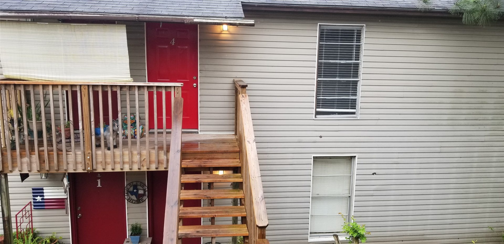 2017 W Sidnor Street, #4, Alvin, TX 77511 2017 W Sidnor Street, #4, Alvin, TX 77511
