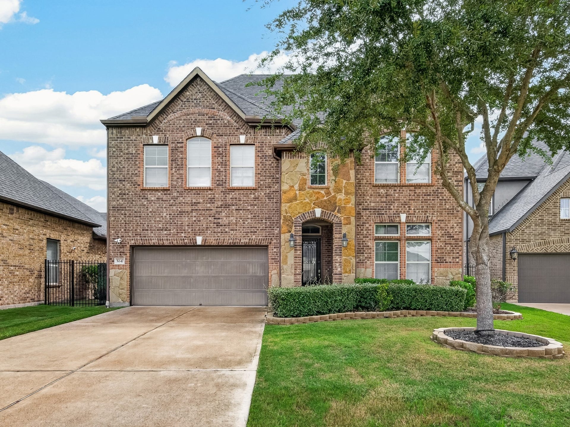 5247 Pickford Grove, Sugar Land, TX 77479 5247 Pickford Grove, Sugar Land, TX 77479