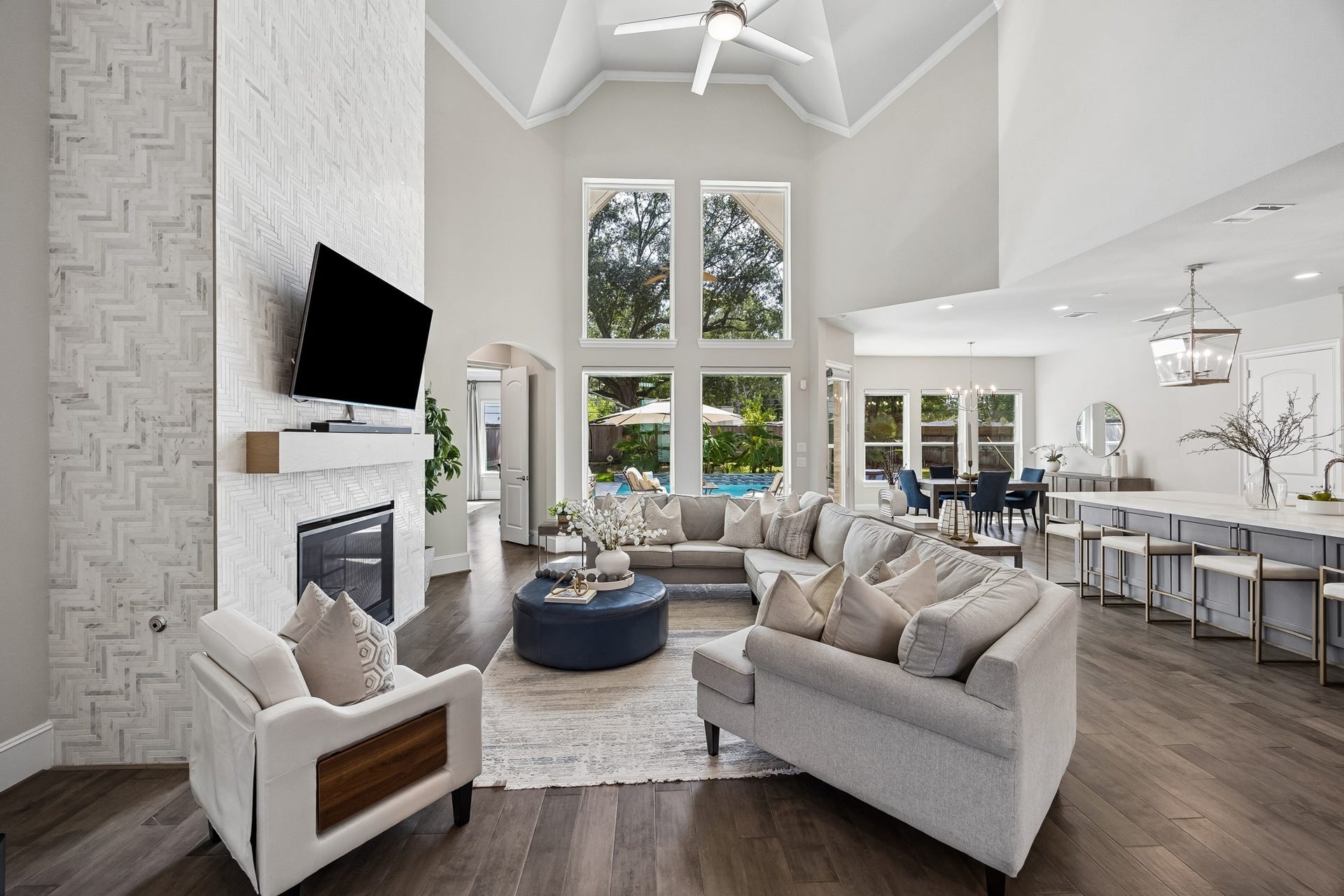 12515 Overcup Drive, Houston, TX 77024 12515 Overcup Drive, Houston, TX 77024
