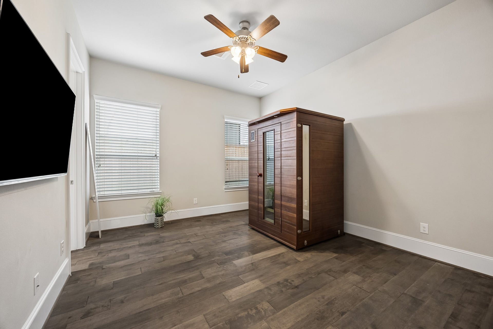 12515 Overcup Drive, Houston, TX 77024 12515 Overcup Drive, Houston, TX 77024