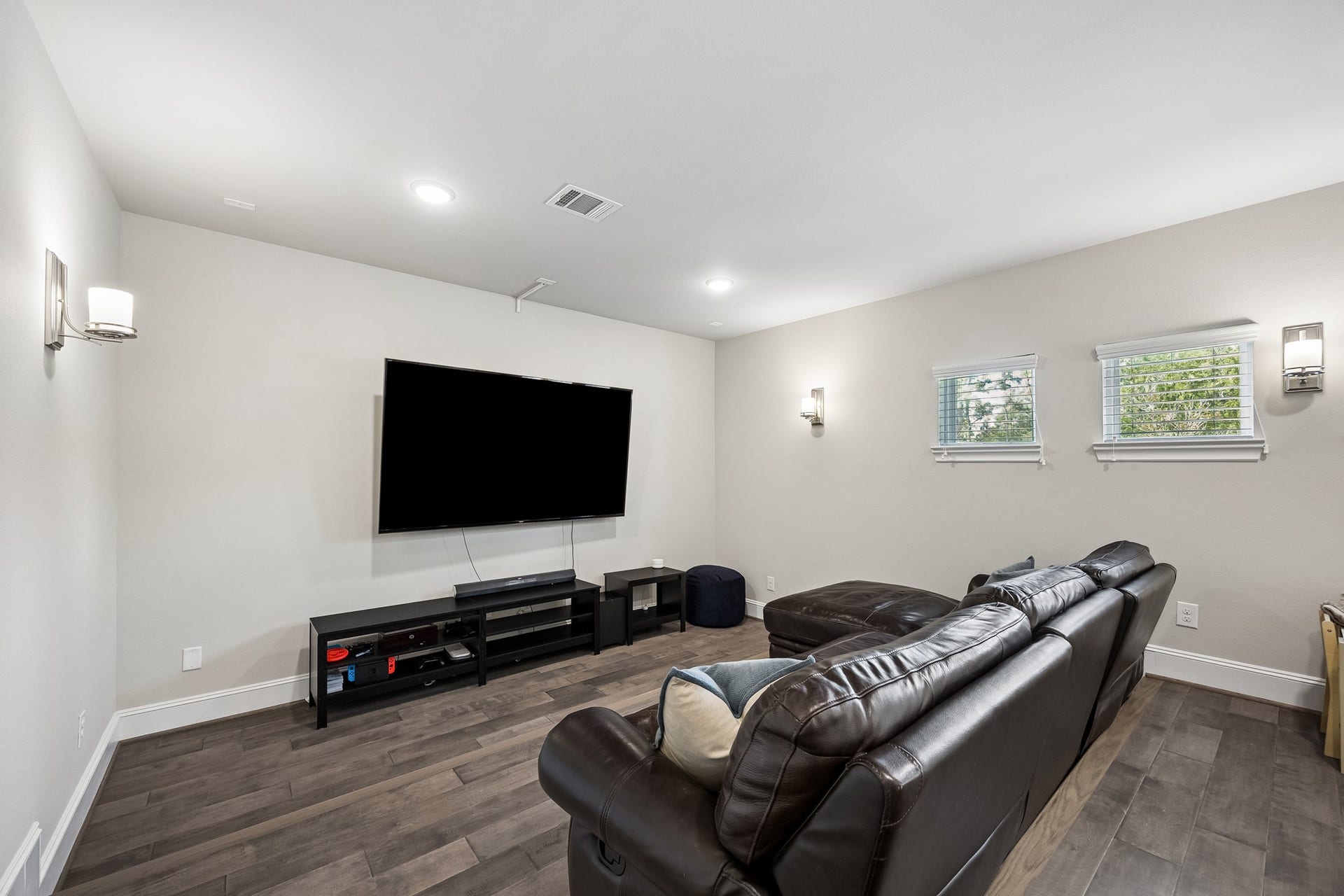 12515 Overcup Drive, Houston, TX 77024 12515 Overcup Drive, Houston, TX 77024