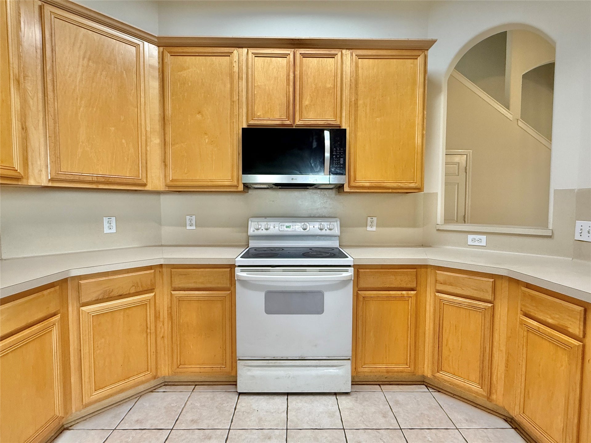 110 S Merryweather Circle, The Woodlands, TX 77384 110 S Merryweather Circle, The Woodlands, TX 77384