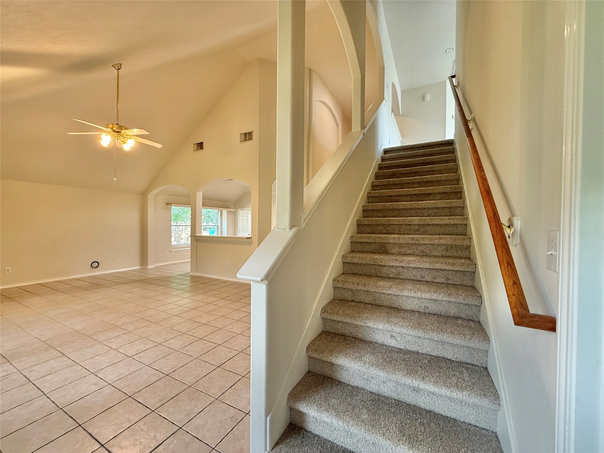 110 S Merryweather Circle, The Woodlands, TX 77384 110 S Merryweather Circle, The Woodlands, TX 77384