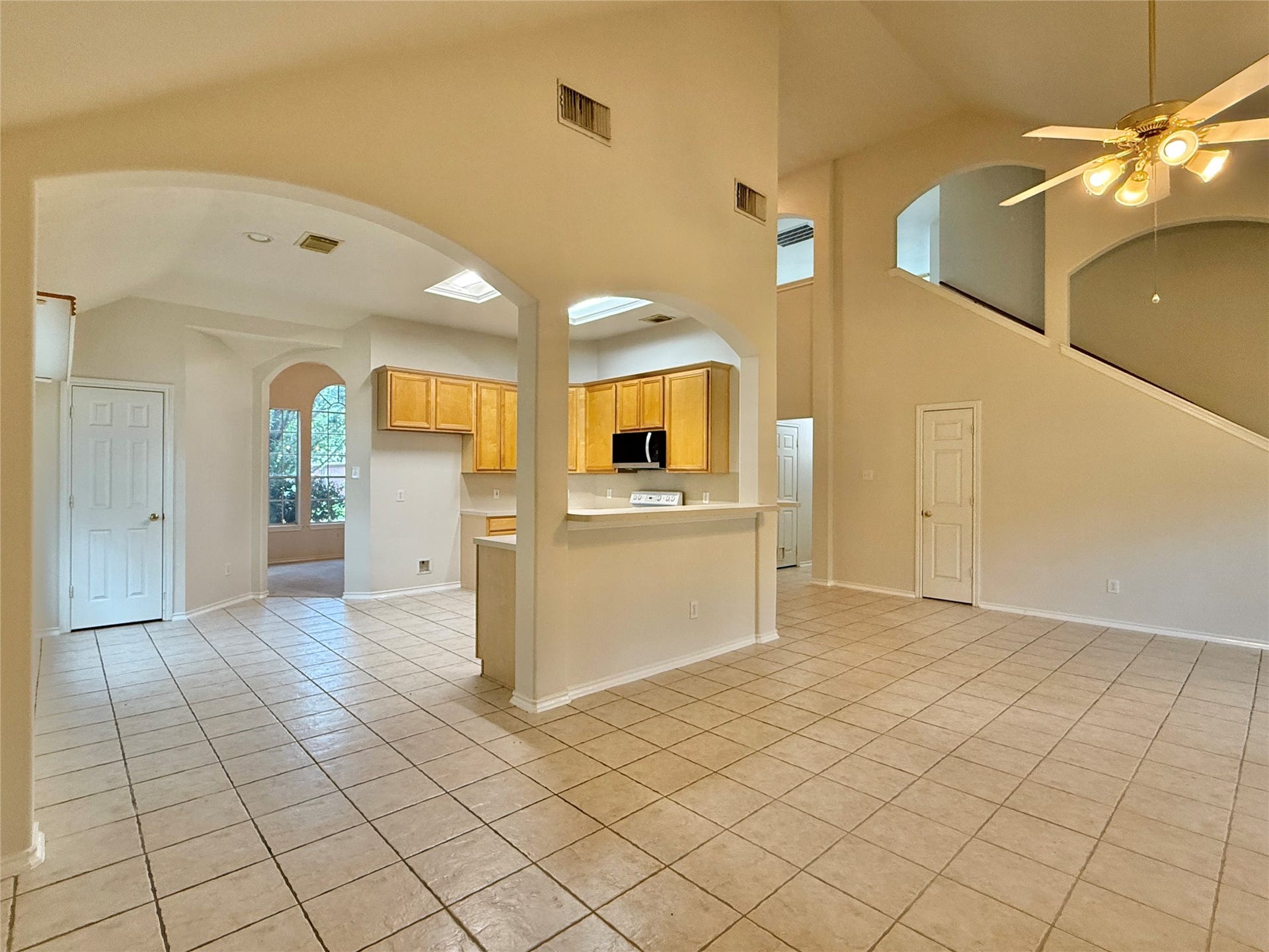 110 S Merryweather Circle, The Woodlands, TX 77384 110 S Merryweather Circle, The Woodlands, TX 77384