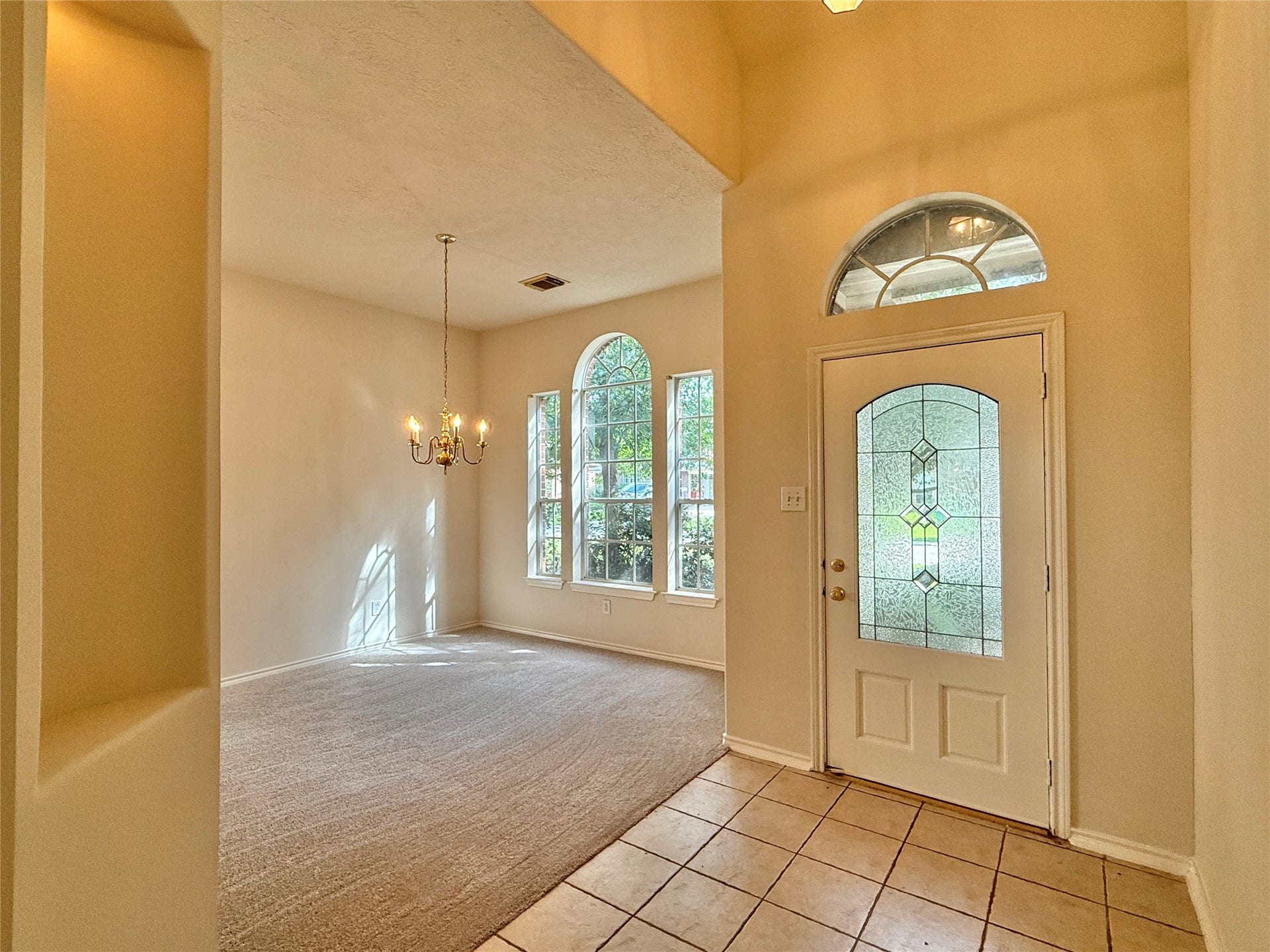 110 S Merryweather Circle, The Woodlands, TX 77384 110 S Merryweather Circle, The Woodlands, TX 77384