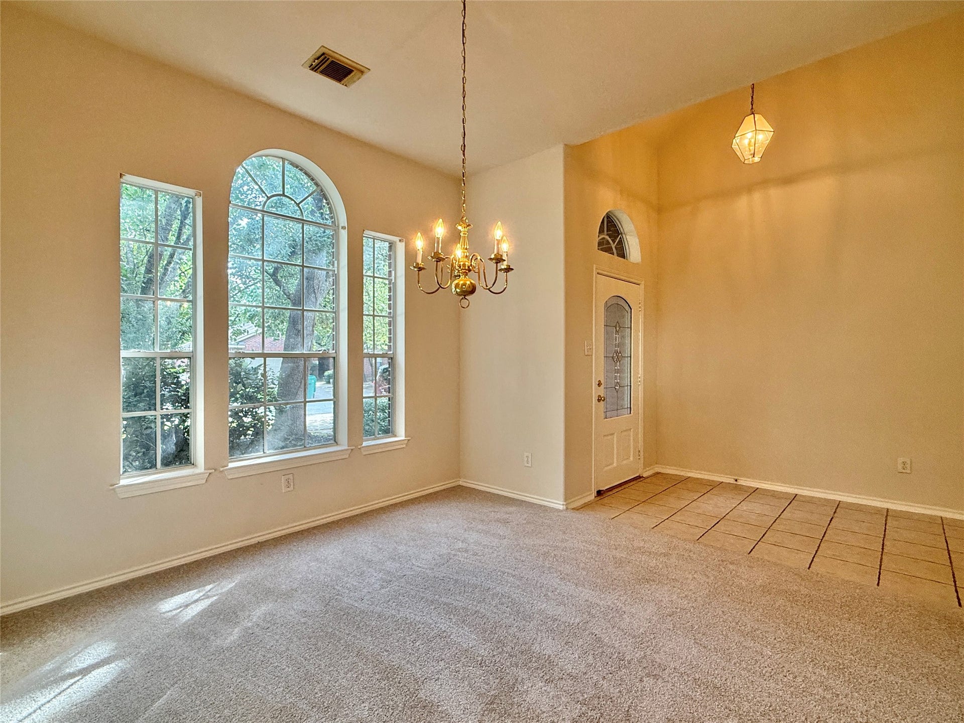 110 S Merryweather Circle, The Woodlands, TX 77384 110 S Merryweather Circle, The Woodlands, TX 77384
