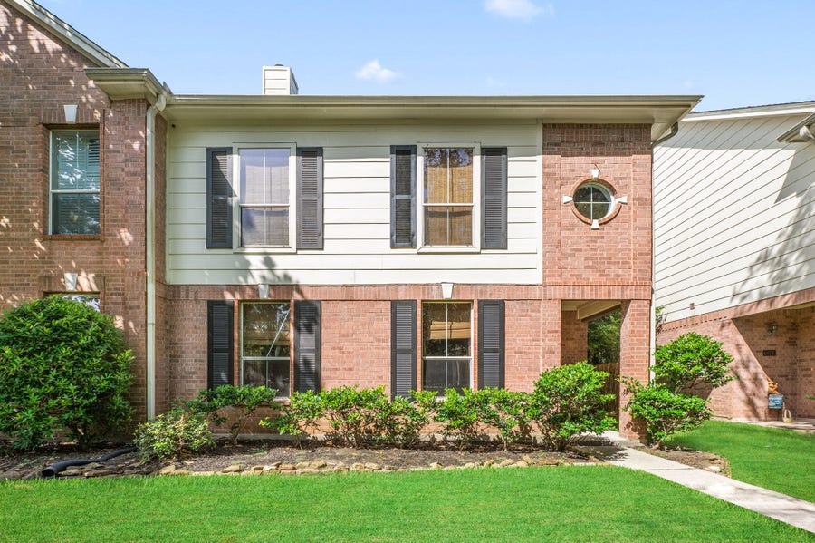 Property photo for 607 Travis Street, #5, Webster, TX