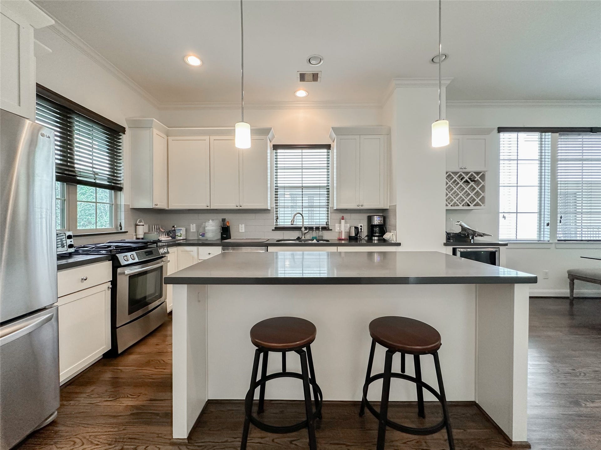 2 Hermann Park Court, Houston, TX 77021 Refrigerator Included