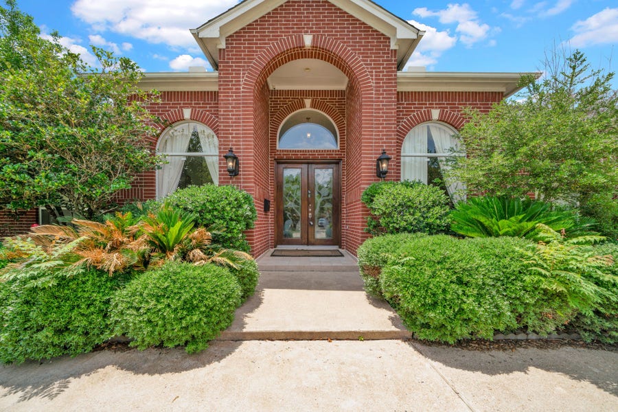 Property photo for 4317 Willowbend Boulevard, Houston, TX