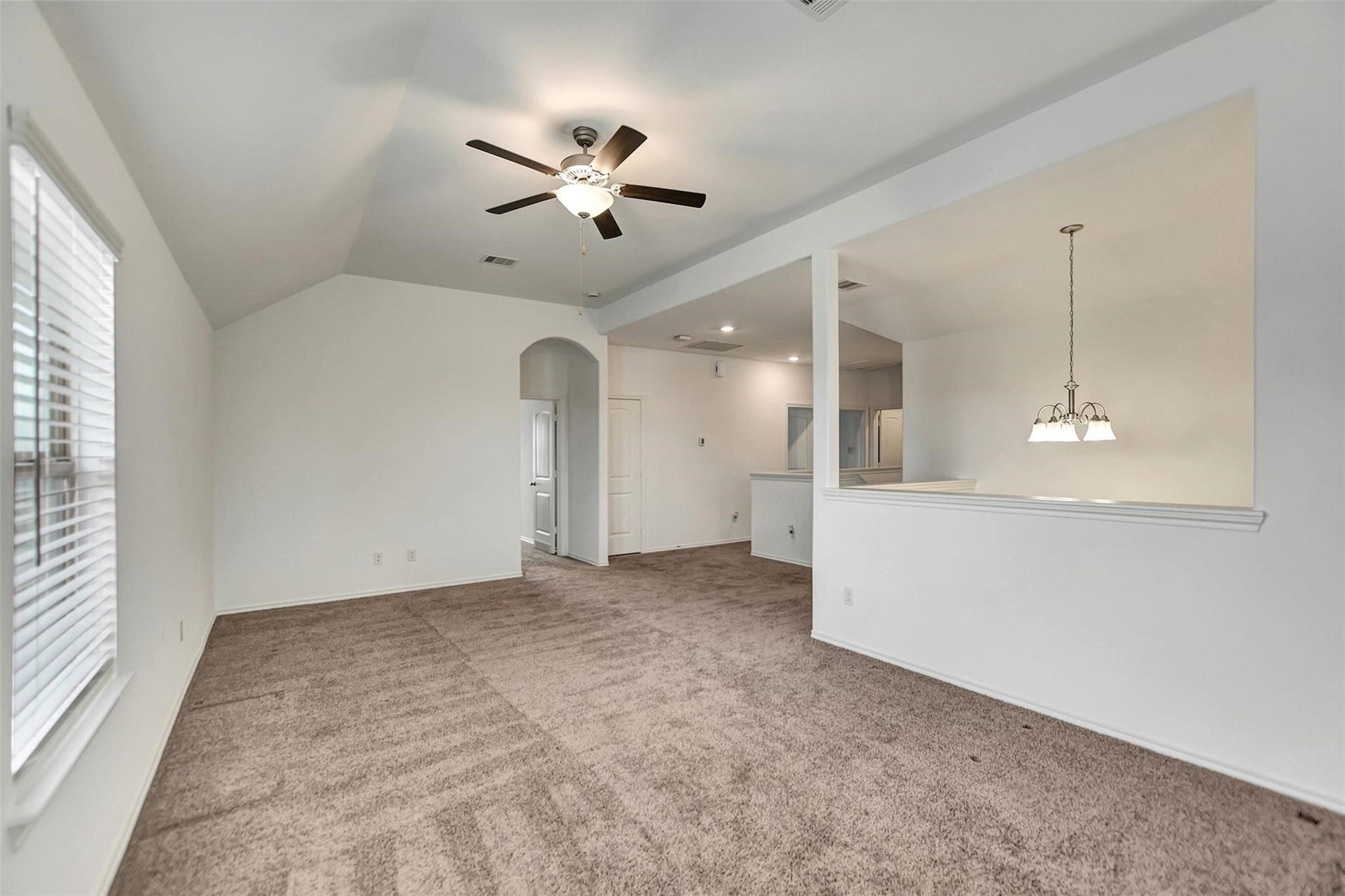 4327 Oakdale Mist Drive, Dickinson, TX 77539 Another View of the Game Room