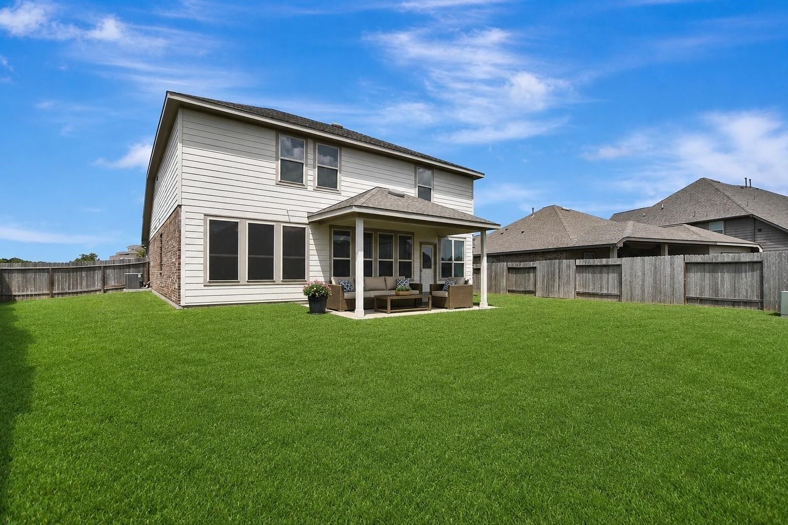 4327 Oakdale Mist Drive, Dickinson, TX 77539 4327 Oakdale Mist Drive, Dickinson, TX 77539