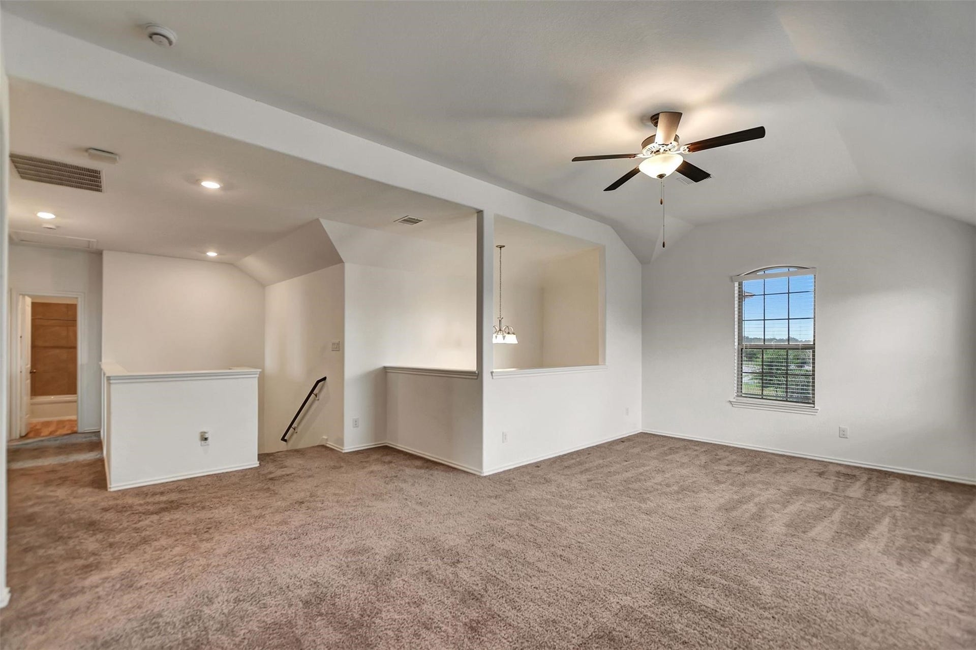 4327 Oakdale Mist Drive, Dickinson, TX 77539 Another View of the Game Room