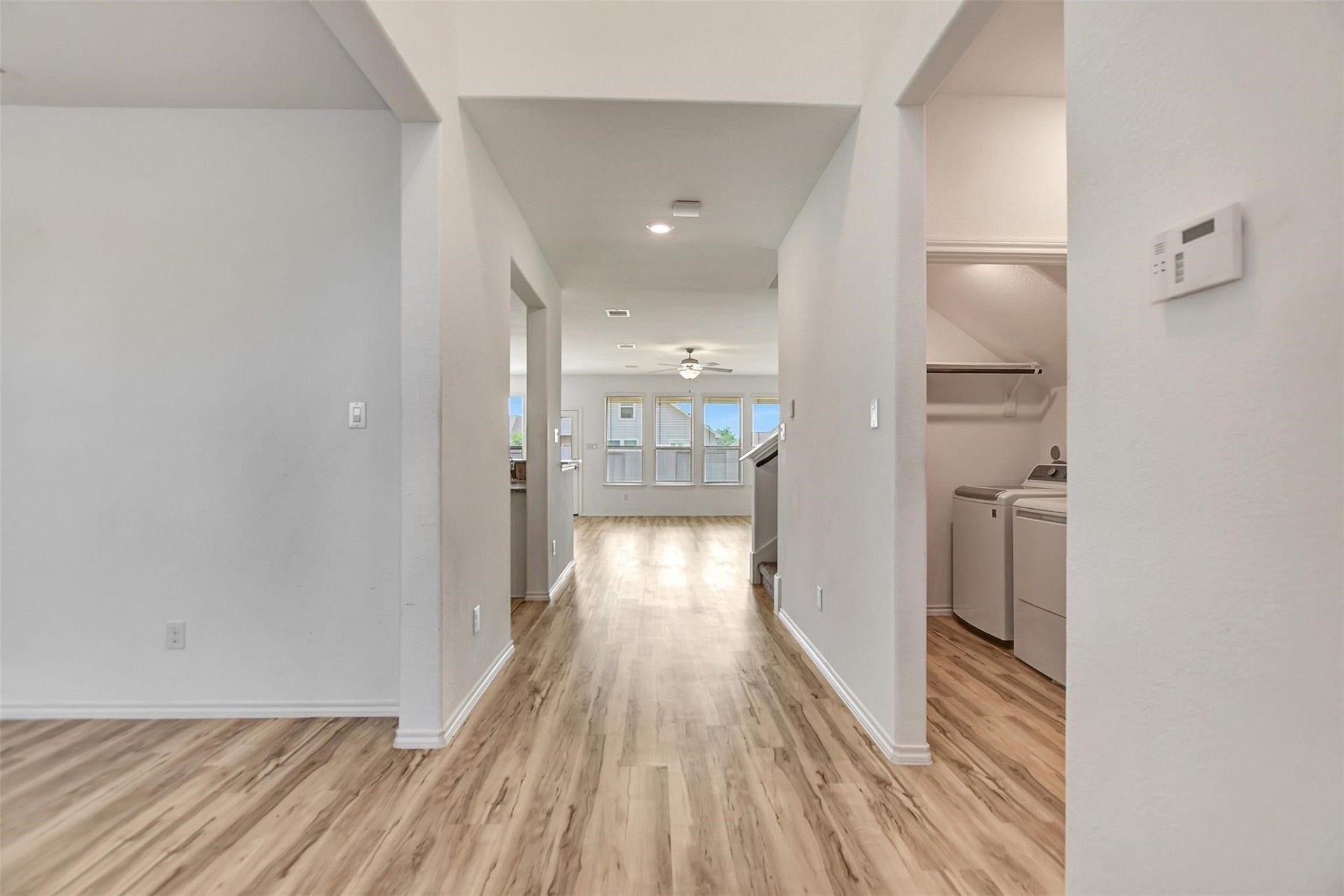 4327 Oakdale Mist Drive, Dickinson, TX 77539 4327 Oakdale Mist Drive, Dickinson, TX 77539