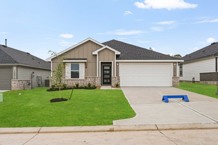 Property photo for 15810 Narrow Leaf Lane, Montgomery, TX