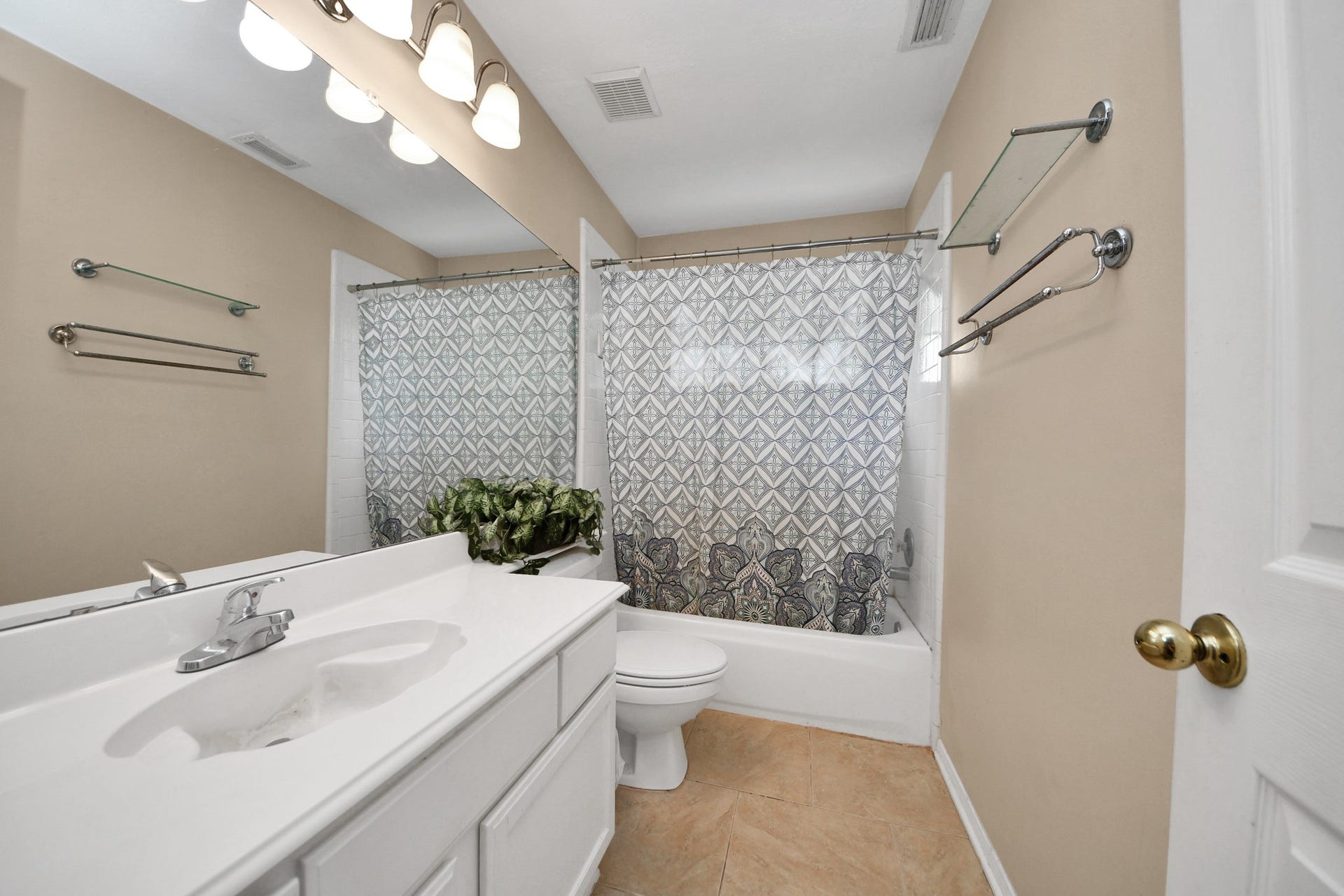 7015 Morningside Drive, Sugar Land, TX 77479 7015 Morningside Drive, Sugar Land, TX 77479