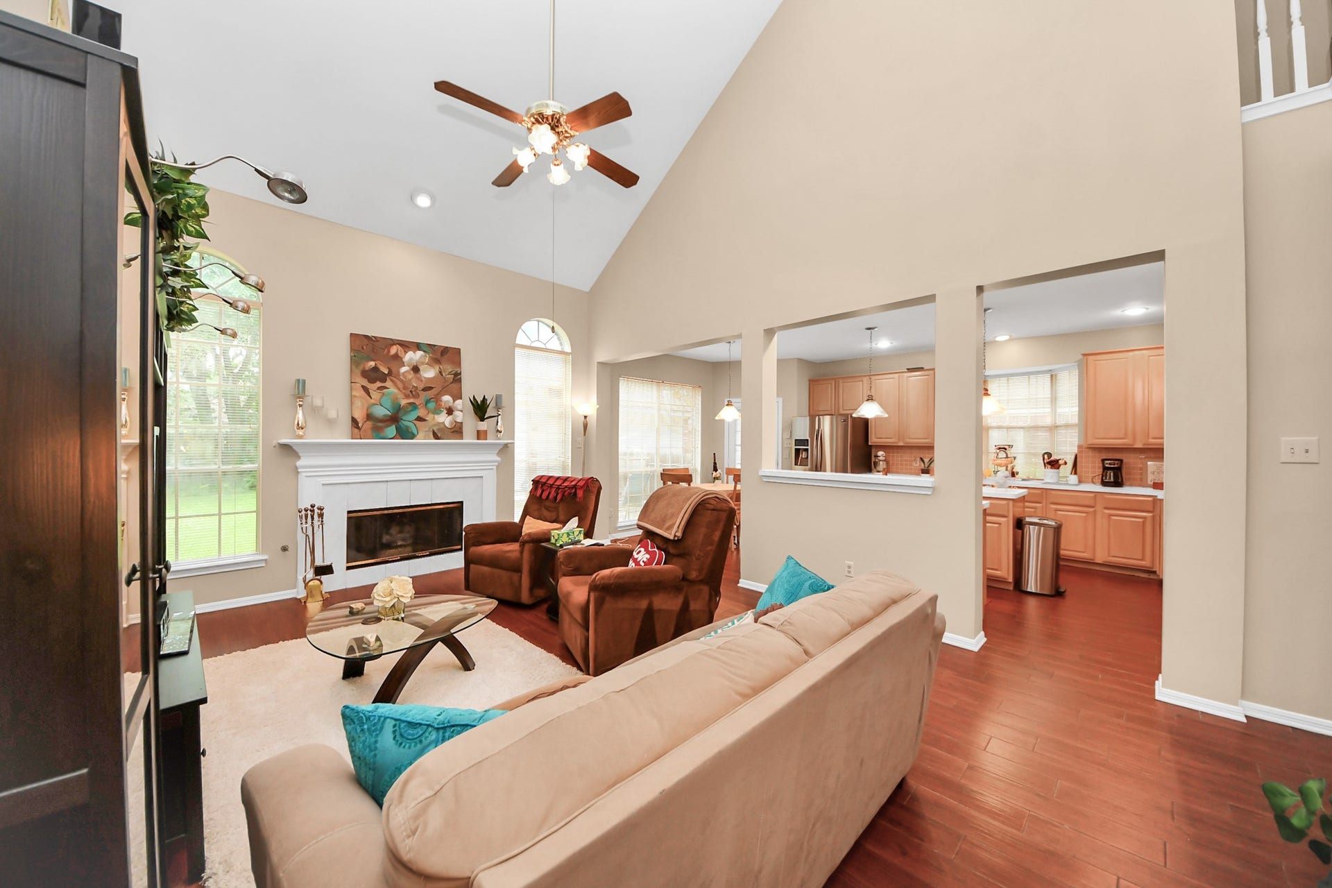 7015 Morningside Drive, Sugar Land, TX 77479 7015 Morningside Drive, Sugar Land, TX 77479