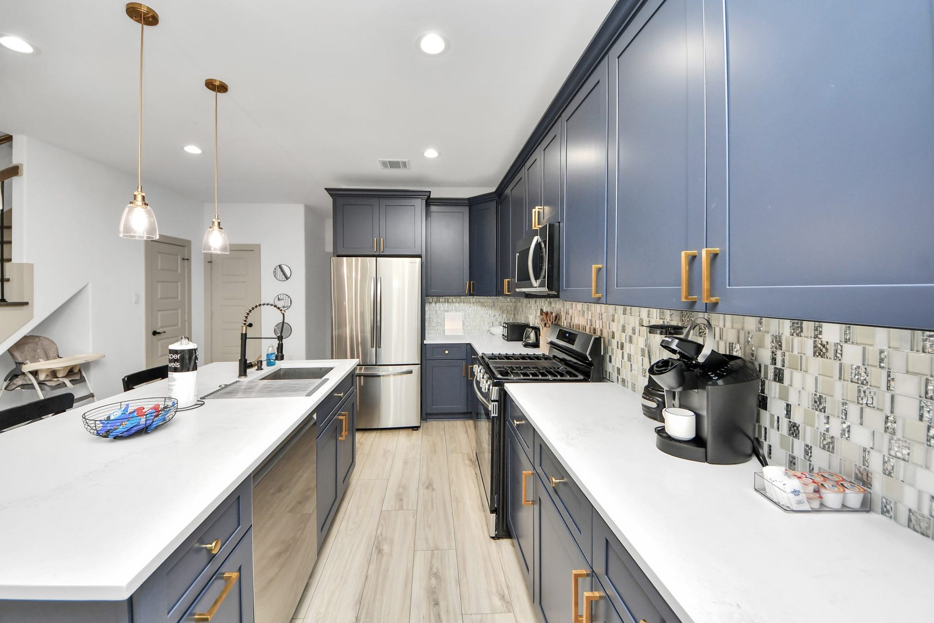 837 W Little York Road, Houston, TX 77091 837 W Little York Road, Houston, TX 77091