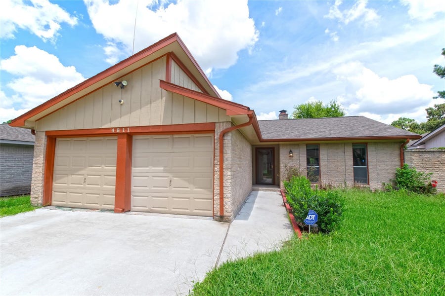 Property photo for 4811 Algernon Drive, Spring, TX