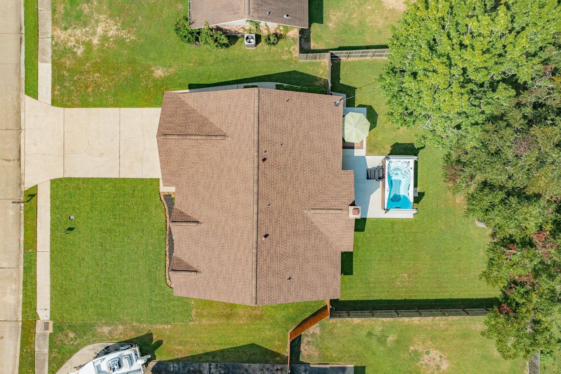 528 Daffodil Street, Lake Jackson, TX 77566 528 Daffodil Street, Lake Jackson, TX 77566