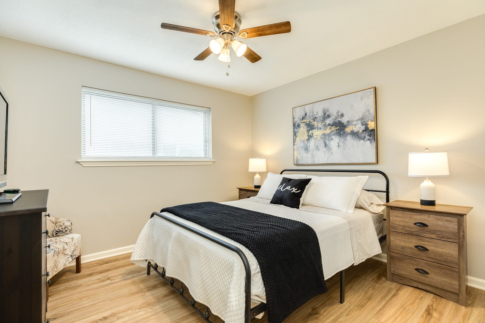 528 Daffodil Street, Lake Jackson, TX 77566 528 Daffodil Street, Lake Jackson, TX 77566