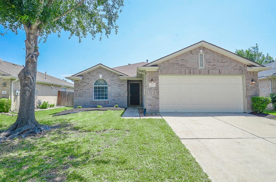 Property photo for 14618 Rochelle Court, Cypress, TX