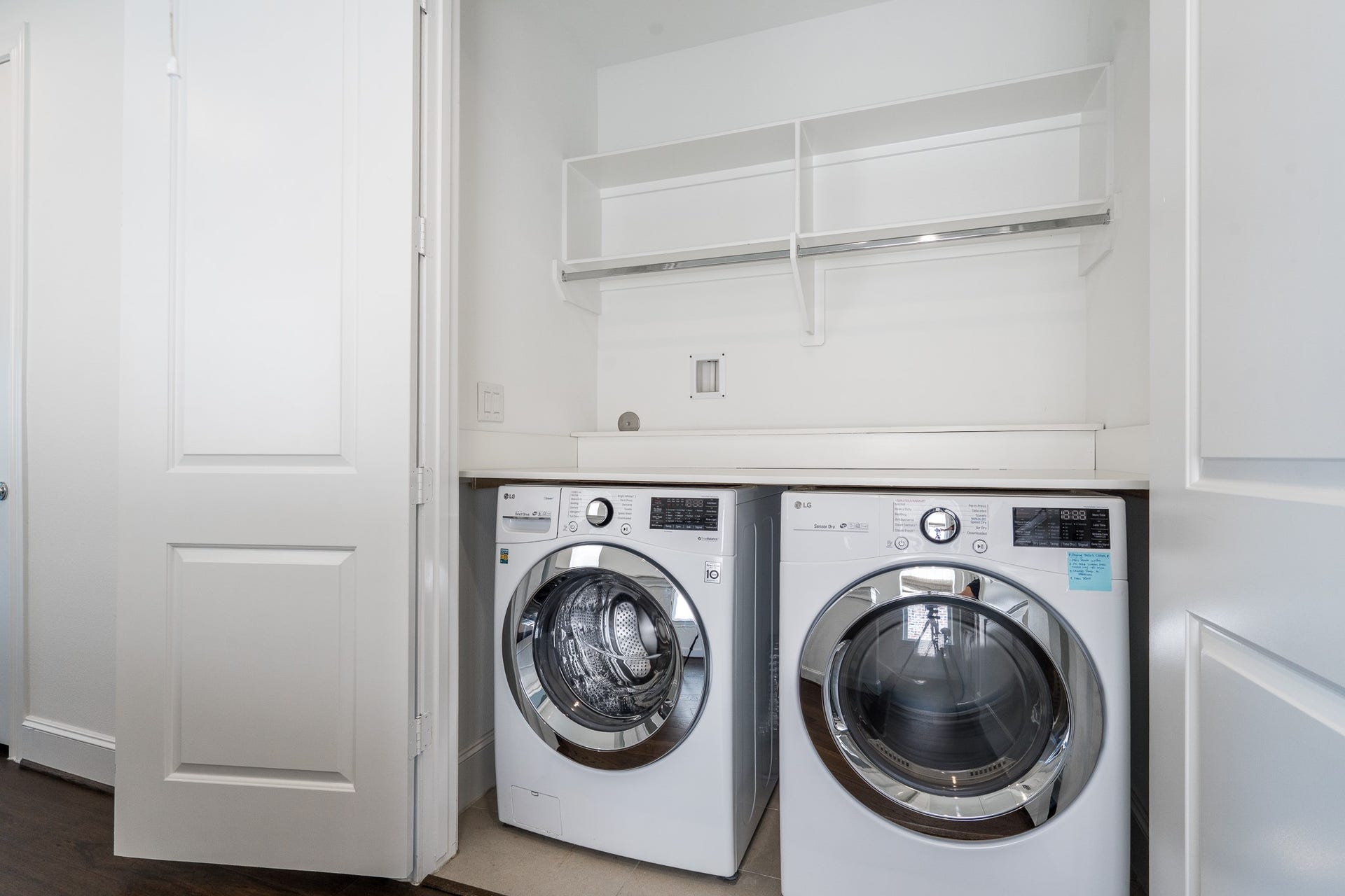 8624 Emnora Lane, Houston, TX 77080 Laundry closet located on the third floor.