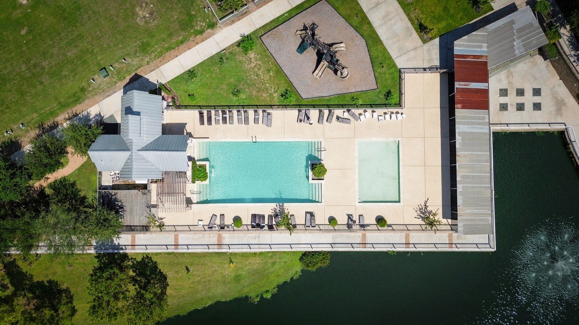 8624 Emnora Lane, Houston, TX 77080 So much to love about this community!