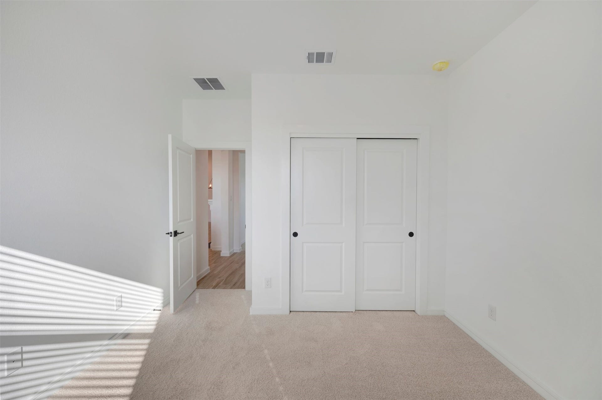 4005 Cardinal Way, Waller, TX 77484 Bedroom 2