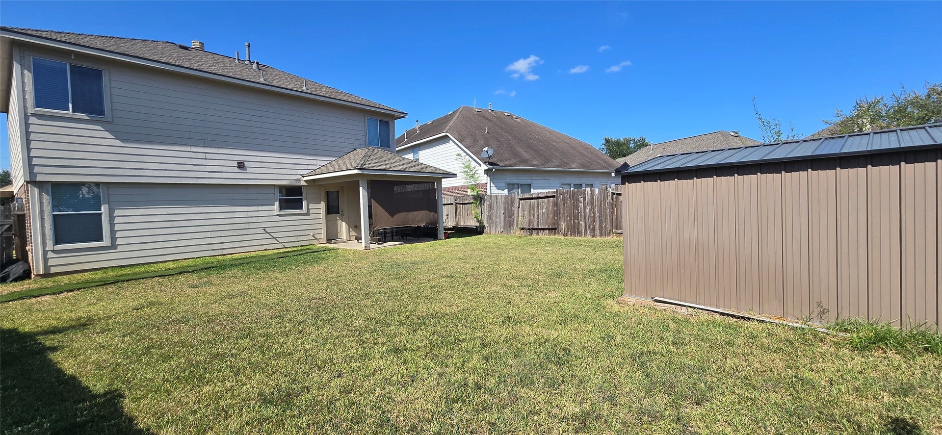 1903 Roaring Springs Drive, Pearland, TX 77584 1903 Roaring Springs Drive, Pearland, TX 77584