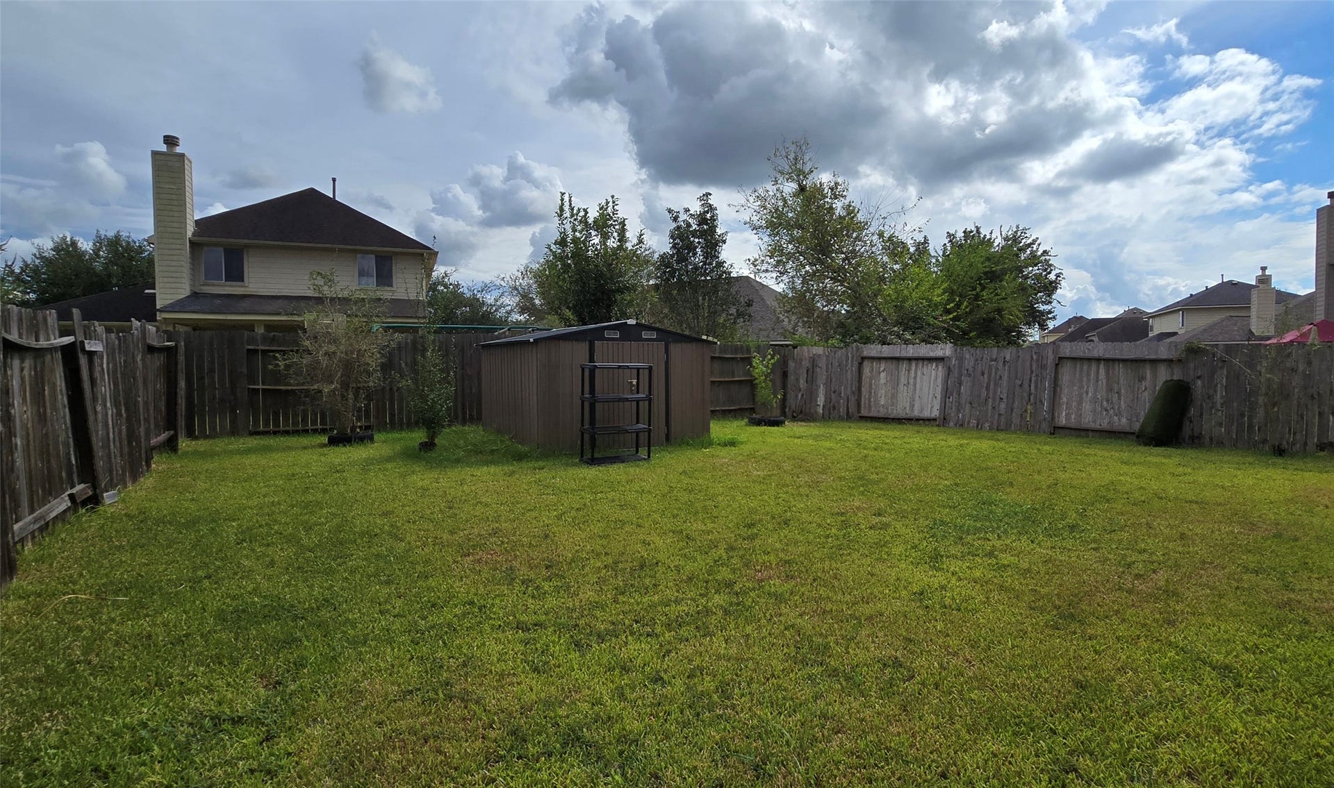 1903 Roaring Springs Drive, Pearland, TX 77584 1903 Roaring Springs Drive, Pearland, TX 77584