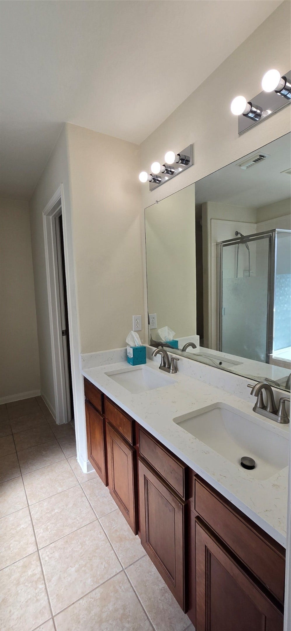 1903 Roaring Springs Drive, Pearland, TX 77584 1903 Roaring Springs Drive, Pearland, TX 77584