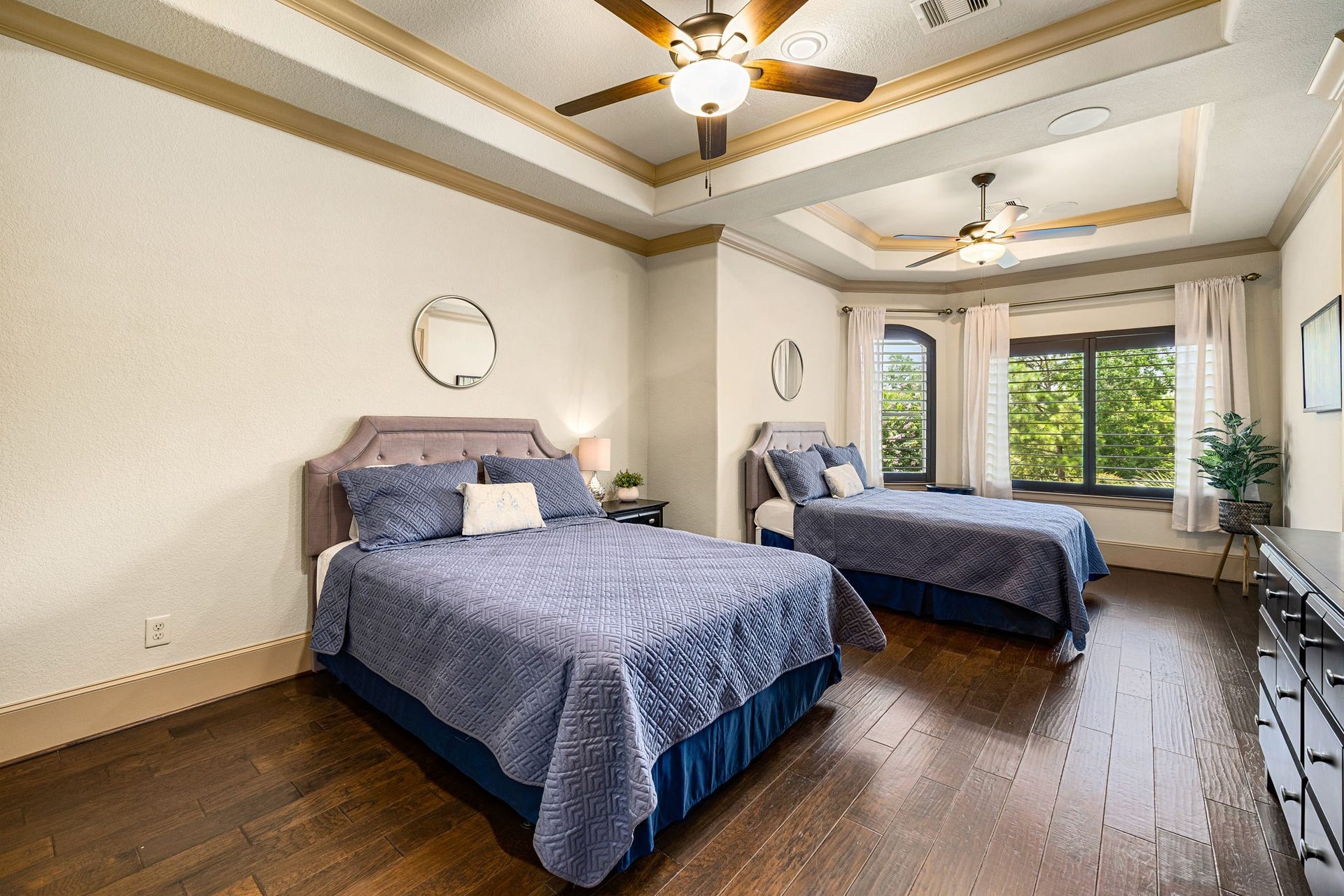 23 Oak Cove Lane, Humble, TX 77346
