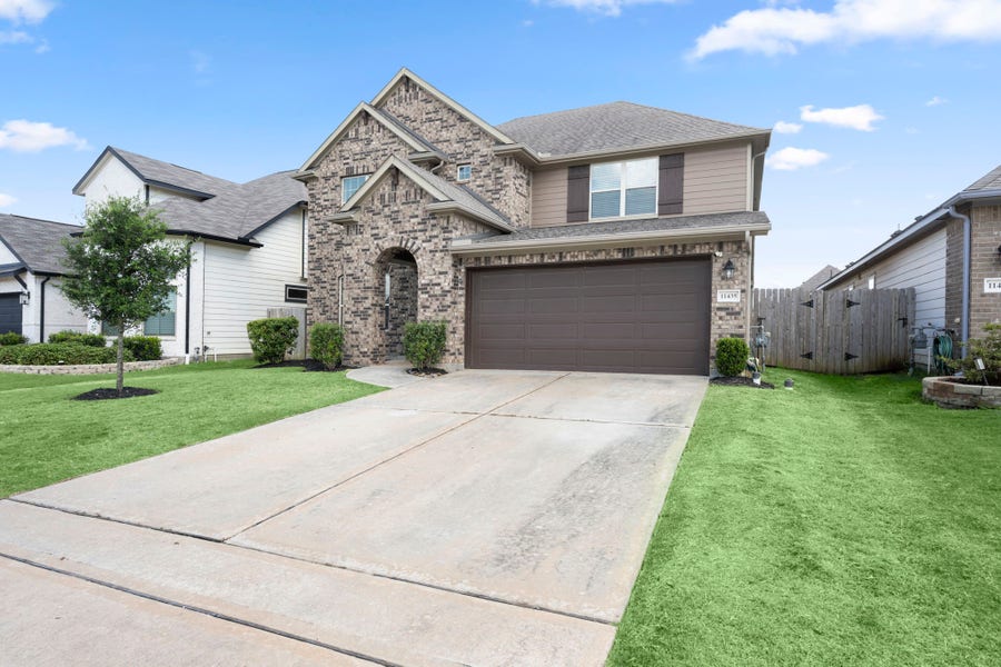 Property photo for 11435 Liger Drive, Tomball, TX